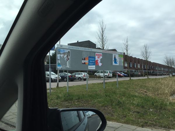 Verkiezingsposters verwijderd van algemeen verkiezingsbord